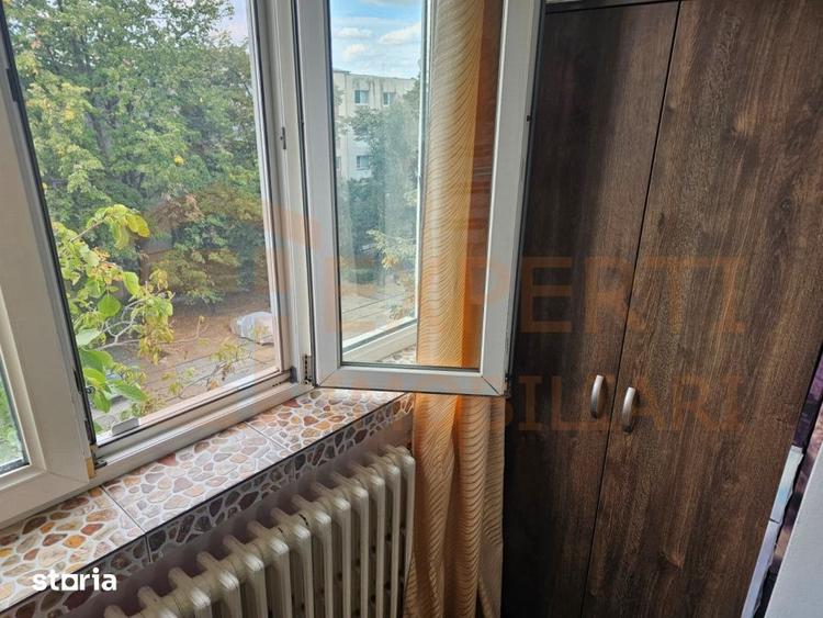 Apartament cu 2 camere semidecomandat, mobilat în Boema