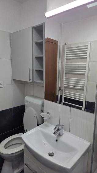 Apartament cu 2 camere decomandat în Domenii