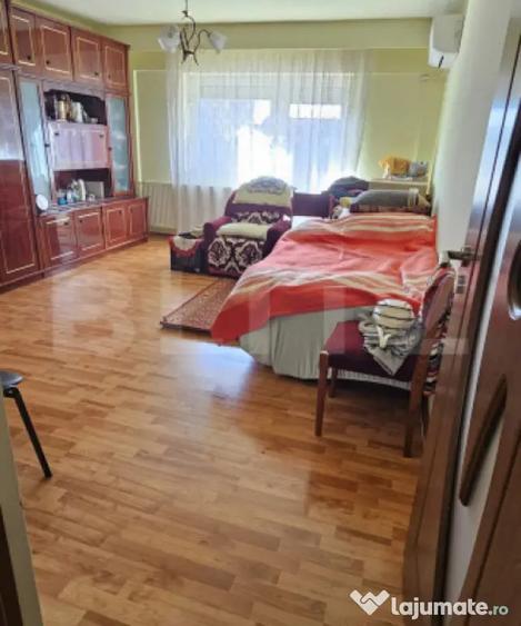 Apartament cu 2 camere decomandat în Carpați 2