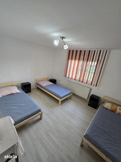 Casă cu 3 camere cu Teren 150 Mp în Central