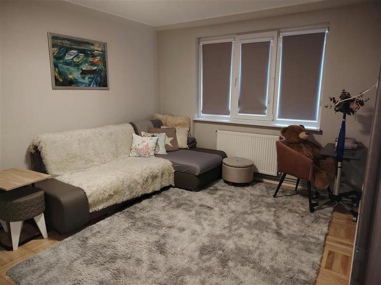 Apartament cu 2 camere decomandat în UTA