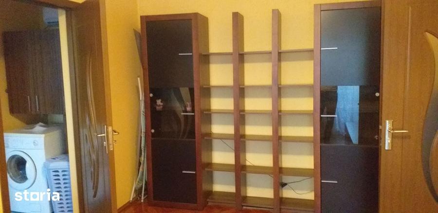 Apartament cu 2 camere în Berceni