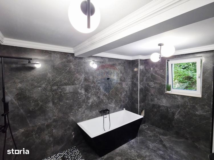 Apartament cu 5 camere în Precista