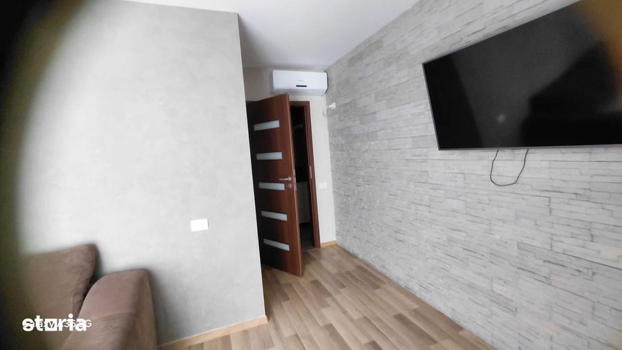 Apartament cu 2 camere decomandat în Metalurgiei