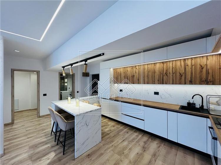 Apartament cu 2 camere decomandat în Exterior Sud