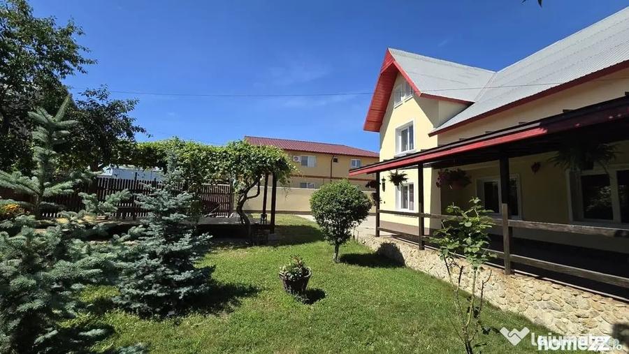 Casă cu 5 camere cu Teren 1000 Mp în Agigea