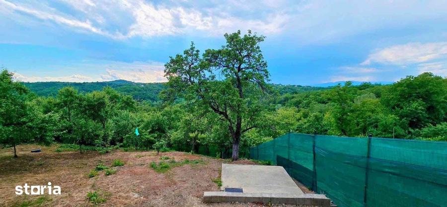 Casă cu 3 camere cu Teren 796 Mp în Vâlcea