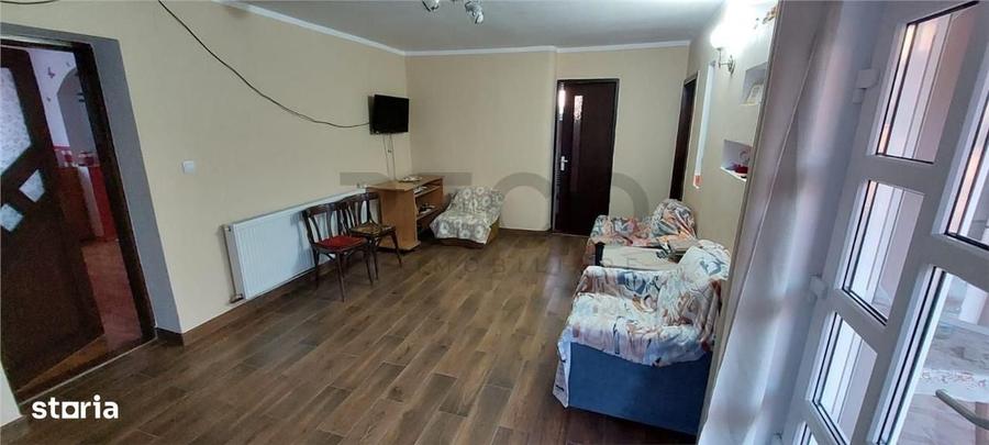 Casă cu 4 camere cu Teren 1465 Mp în Țețchea