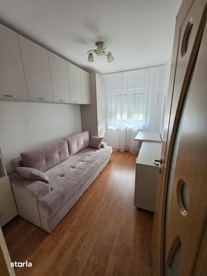 Inchiriere apartament 3 camere 9 Mai - 2