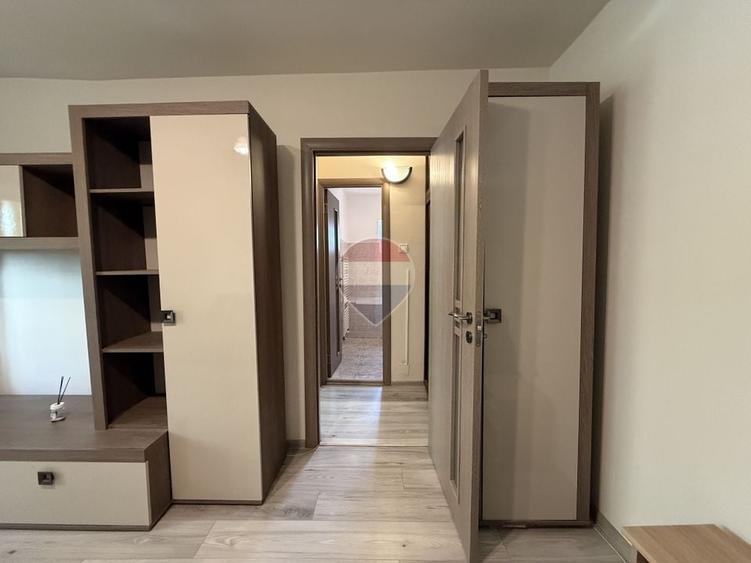 Apartament cu 2 camere semidecomandat, mobilat în Mănăștur