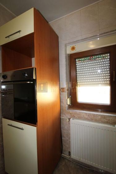 Garsonieră decomandată, mobilată în Aradului
