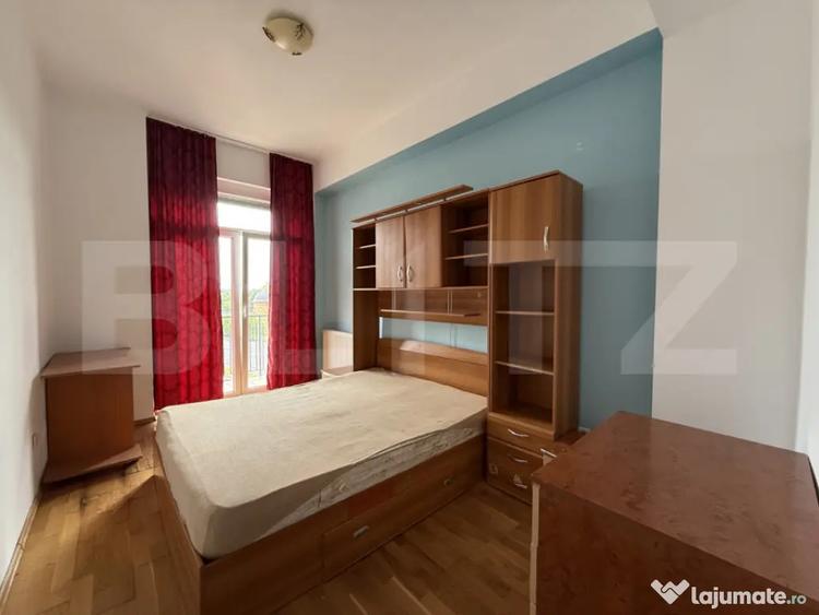 Apartament cu 2 camere semidecomandat, mobilat în Micro 17