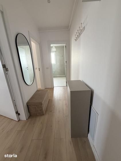 Apartament cu 2 camere în Apărătorii Patriei