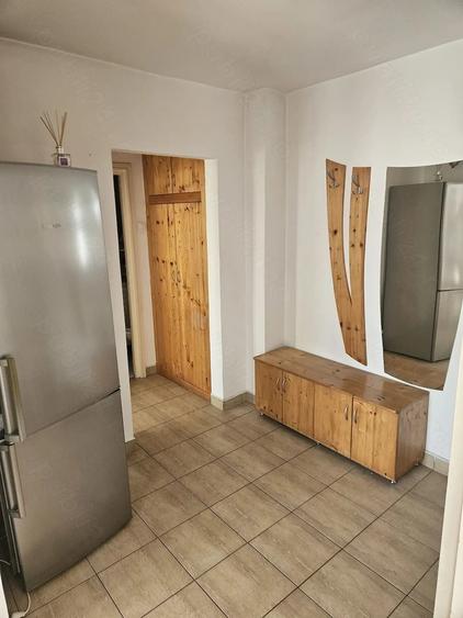 Apartament cu 2 camere decomandat în Tudor