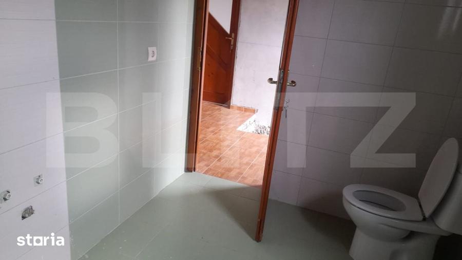 Casă cu 5 camere cu Teren 1100 Mp în Lechința