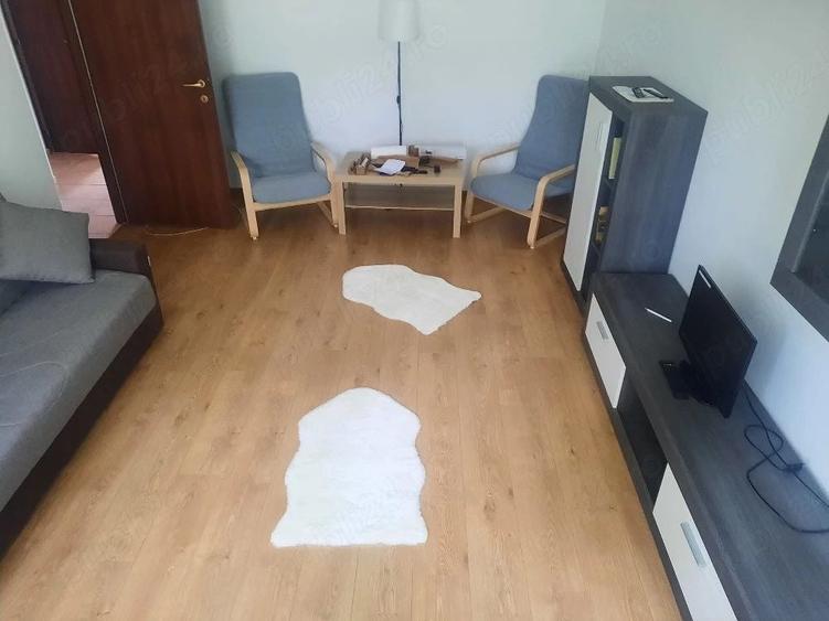 Apartament cu 3 camere decomandat, mobilat în Drumul Taberei — fotografia 2