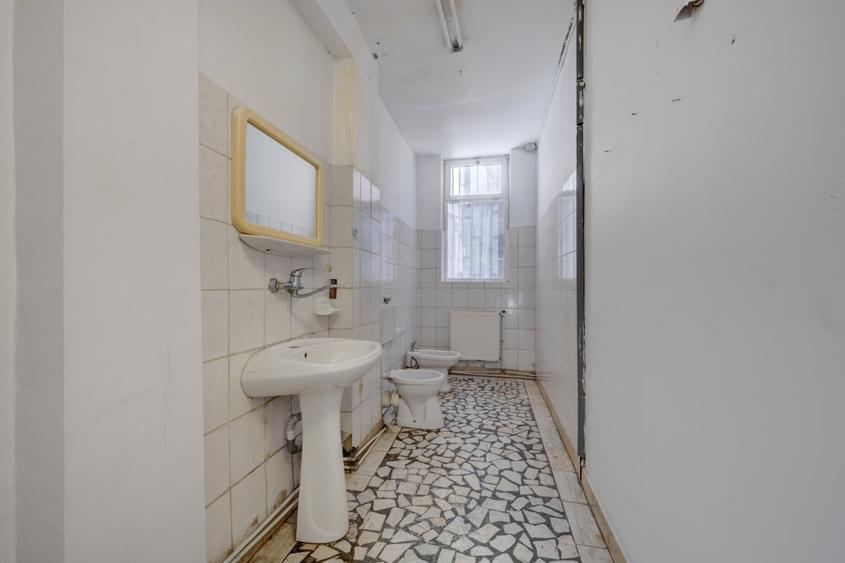 Spațiu comercial, de 51 mp, în Eroii Revoluției