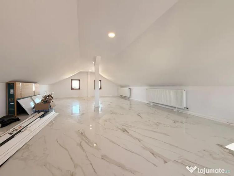 Casă cu 5 camere cu Teren 680 Mp în Moșnița Nouă