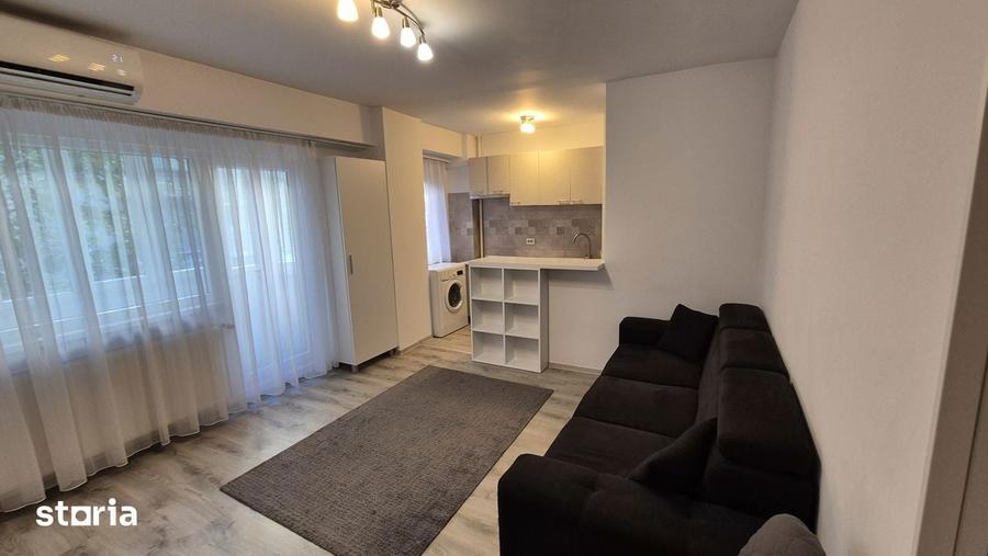 Garsonieră decomandată în Tineretului