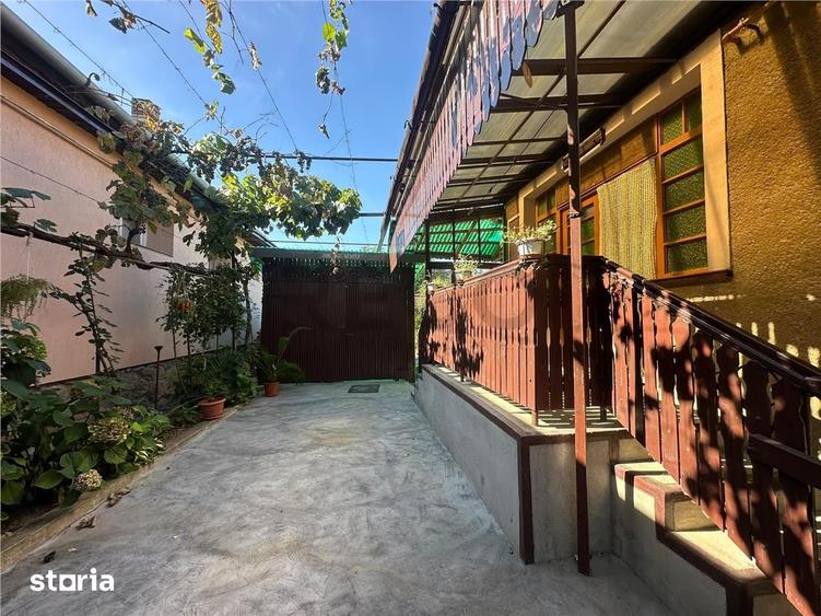 Casă cu 3 camere cu Teren 463 Mp în Central