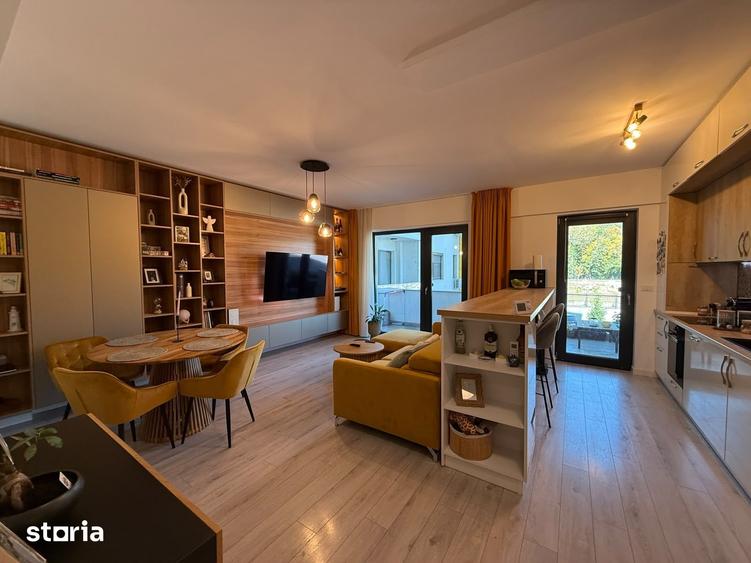 Apartament cu 2 camere decomandat în Central