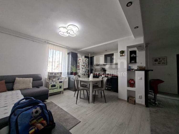 Apartament cu 3 camere semidecomandat, mobilat în Baciu