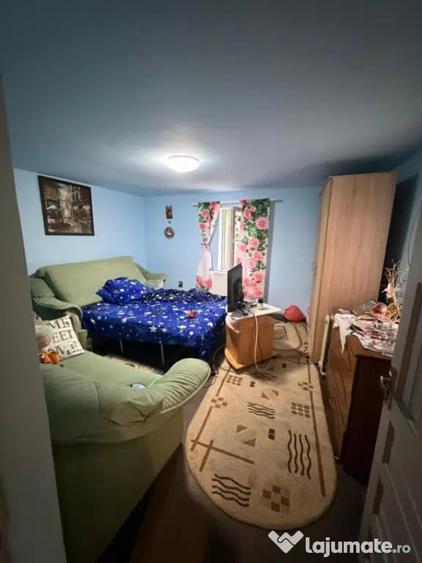 Casă cu 3 camere cu Teren 562 Mp în Pielești