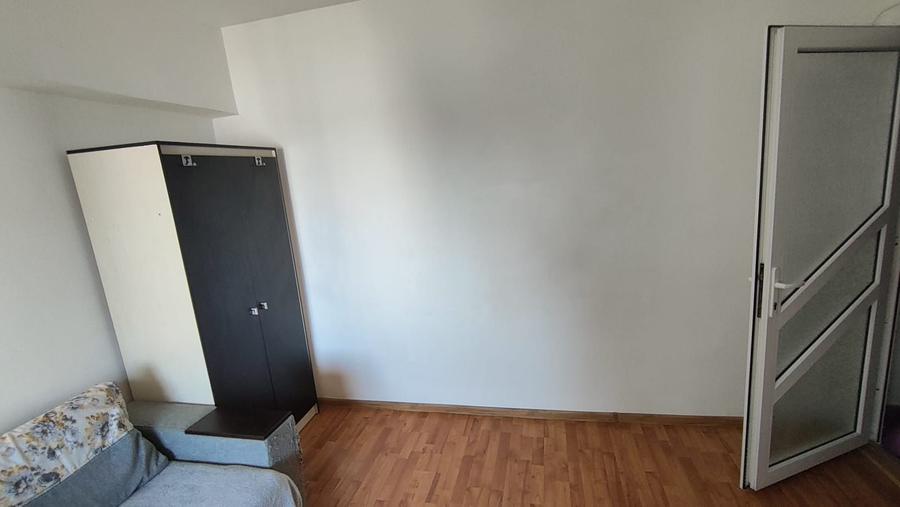 Apartament cu 3 camere decomandat în Ultracentral