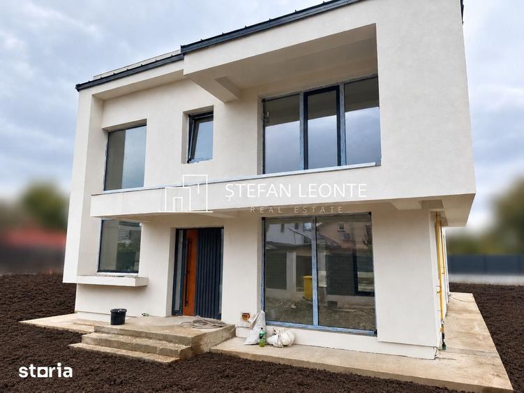 Casă cu 4 camere cu Teren 645 Mp în Miroslava