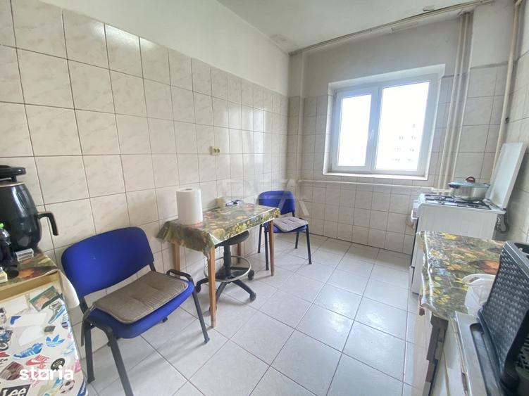 Apartament cu 2 camere decomandat în Rahova