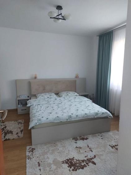 Casă cu 3 camere în Sânger