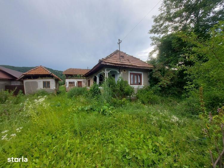 Casă cu 2 camere în Cândești