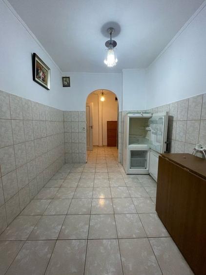 Apartament cu 2 camere semidecomandat, mobilat în Metalurgie