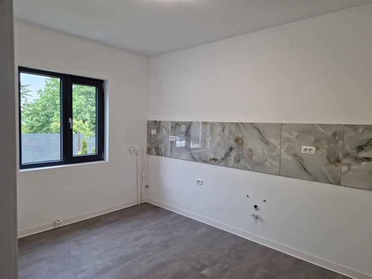 Casă cu 3 camere în Valu lui Traian