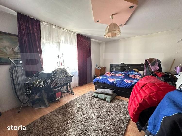 Casă cu 5 camere decomandat cu Teren 329 Mp în Bălcescu