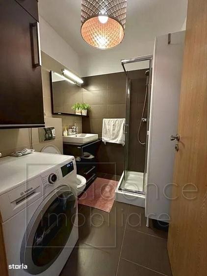 Apartament cu 3 camere semidecomandat în Zorilor