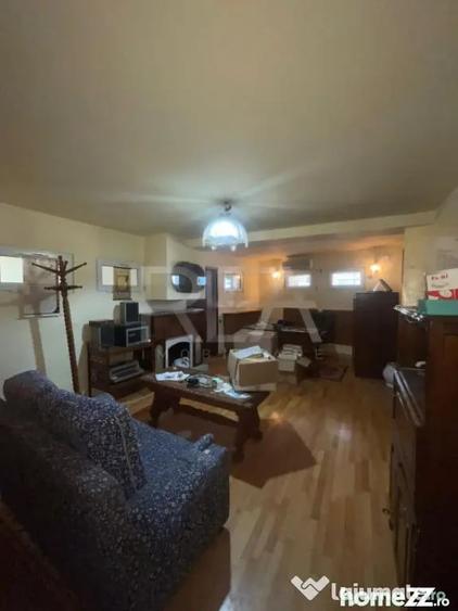 Casă cu 60 camere cu Teren 687 Mp în Unirii