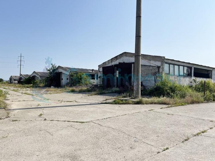 Spațiu industrial, în Sărand