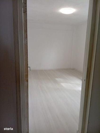 Apartament cu 2 camere decomandat în Brâncoveanu