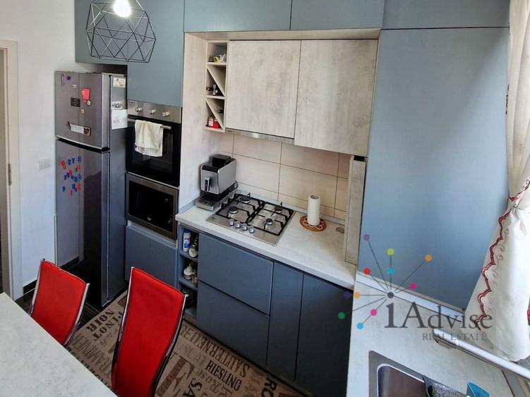 Apartament cu 3 camere decomandat, mobilat în Avantgarden