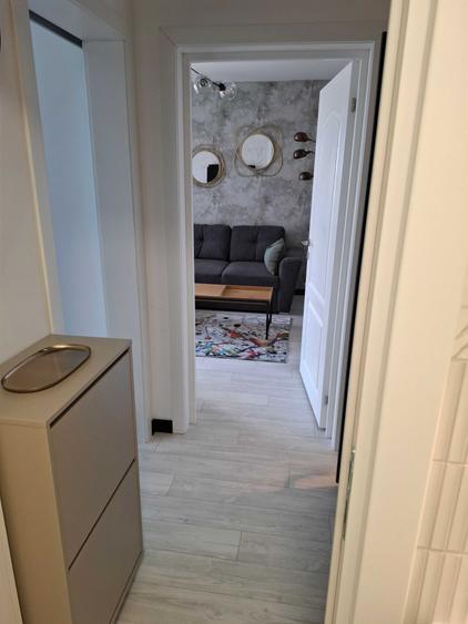 Garsonieră decomandată în Central