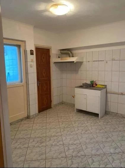 de inchiriat ap 4 camere - 4