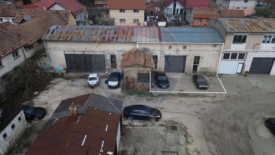 Spațiu industrial, de 126 mp, în Bartolomeu