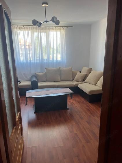 Casă cu Teren 250 Mp în Central