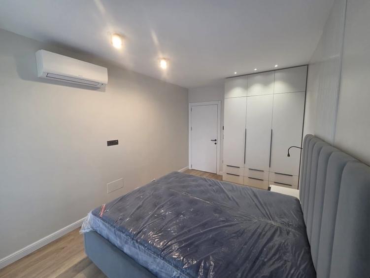 Apartament cu 2 camere decomandat, mobilat în Central
