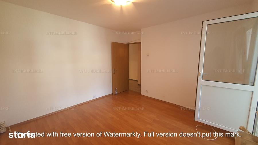 Apartament 2 camere decomandate nemobilat zona Nicolina-Piata Sudului - 12