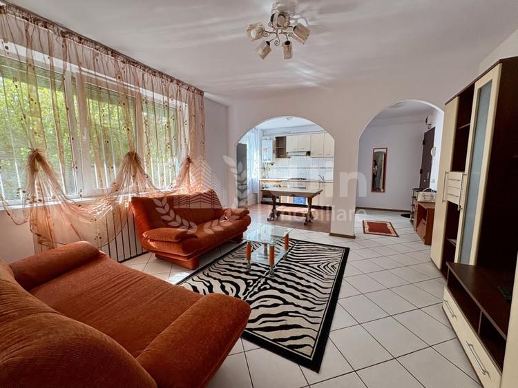 Apartament cu 2 camere semidecomandat, mobilat în Gheorgheni