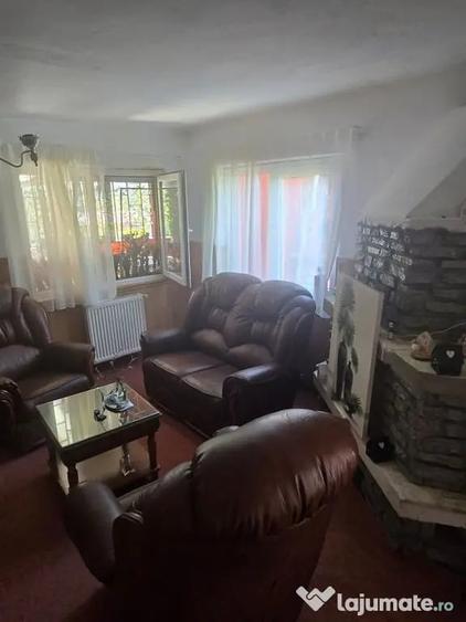 Casă cu 4 camere cu Teren 500 Mp în Teșila