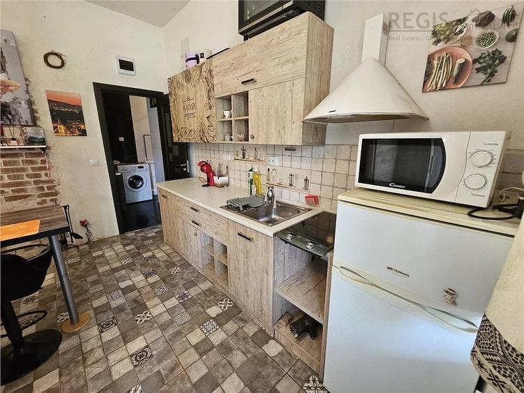 Casă cu Teren 462 Mp în Centrul Istoric