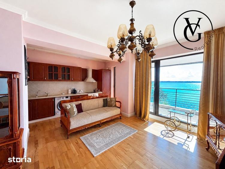 Apartament cu 3 camere semidecomandat în Nord